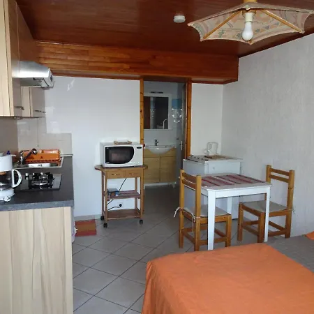 Apartamento à *